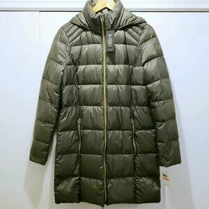 NWT Lucky Packable Down Hooded jacket coat women’s winter parka Size: SP